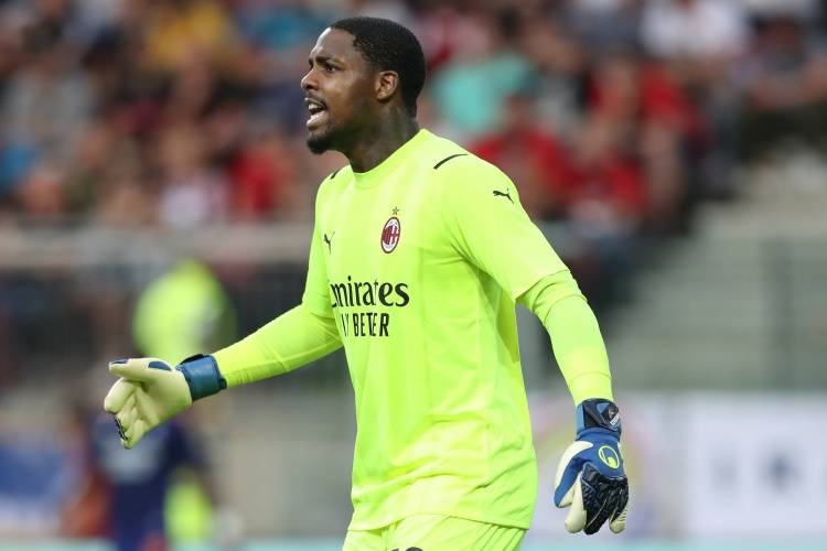 一日意甲动向，新劳塔罗加盟国米，米兰队魂继承人回归？