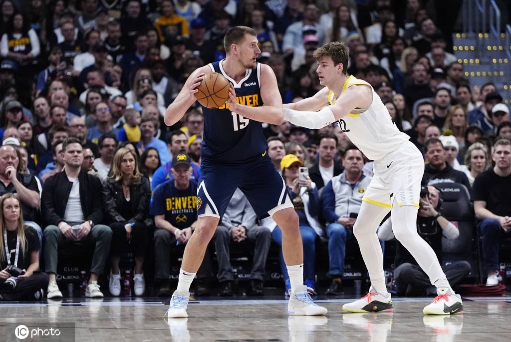 约基奇27+14+6威少迎助攻里程碑 掘金大胜爵士