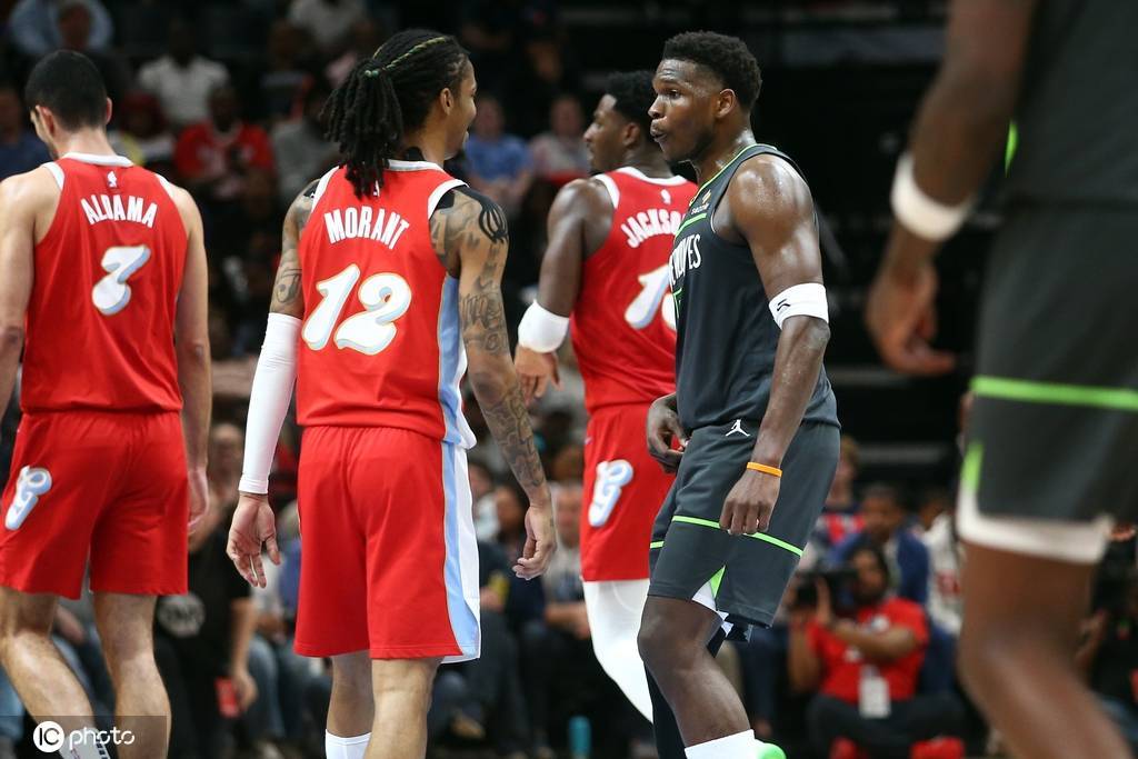 爱德华兹44+5莫兰特36分 兰德尔31+10森林狼胜灰熊