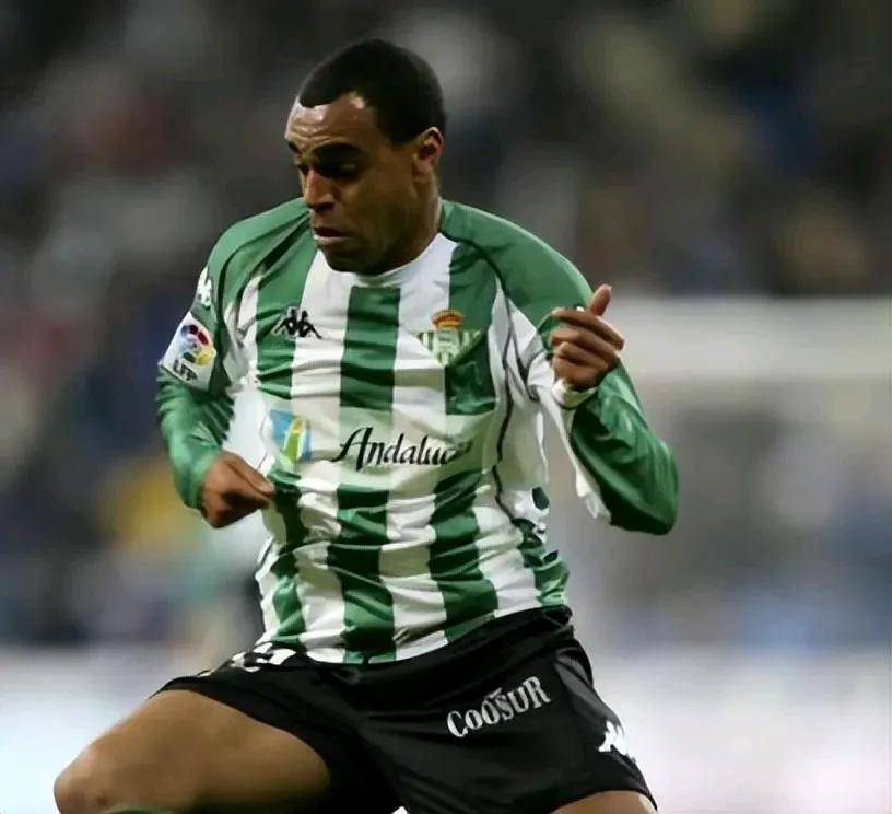 12轮狂捞26分！租借妖锋激活贝蒂斯，西甲欧冠区杀出超级黑马